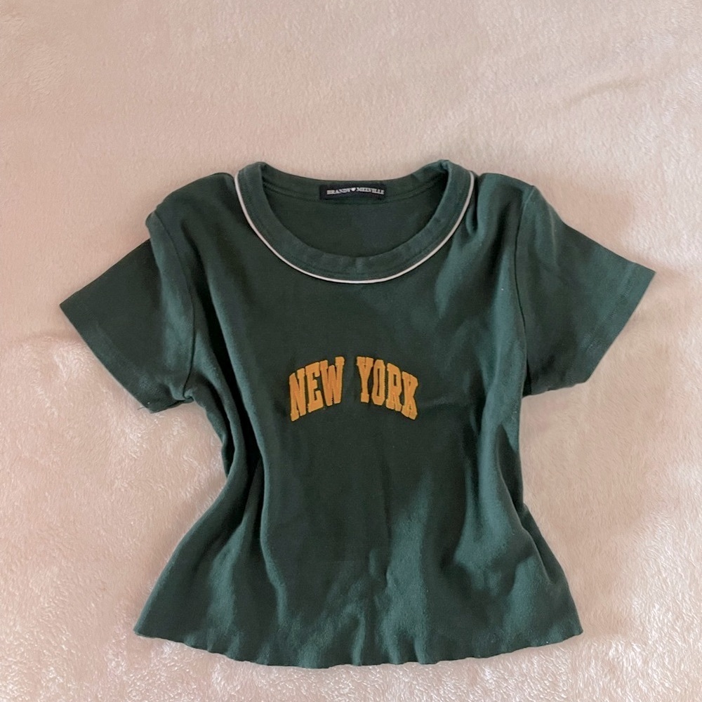 Brandy Melville Cropt Green Tee